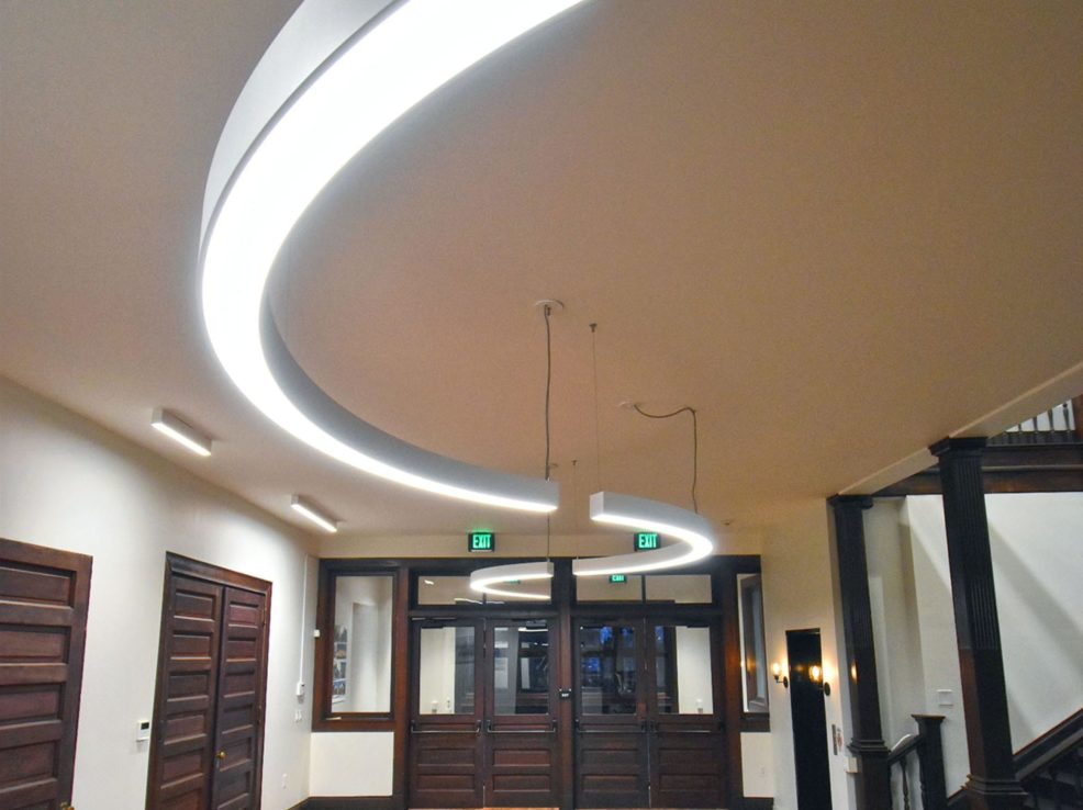 Point Comfort Underwriters Specified Lighting Systems